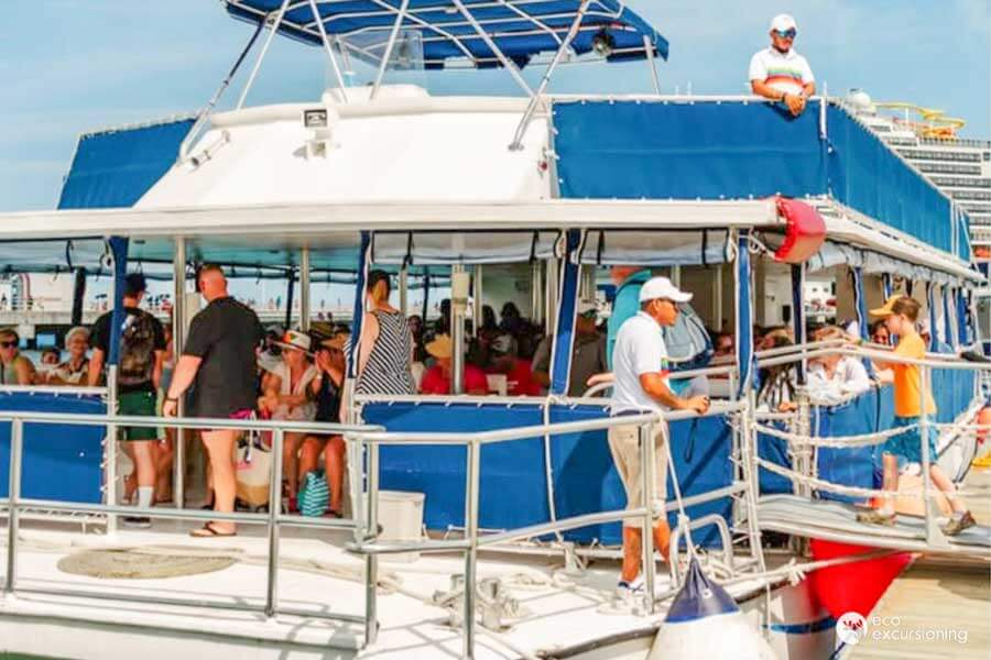 ECO - Isla Pasión Cozumel en Catamarán con Club de Playa