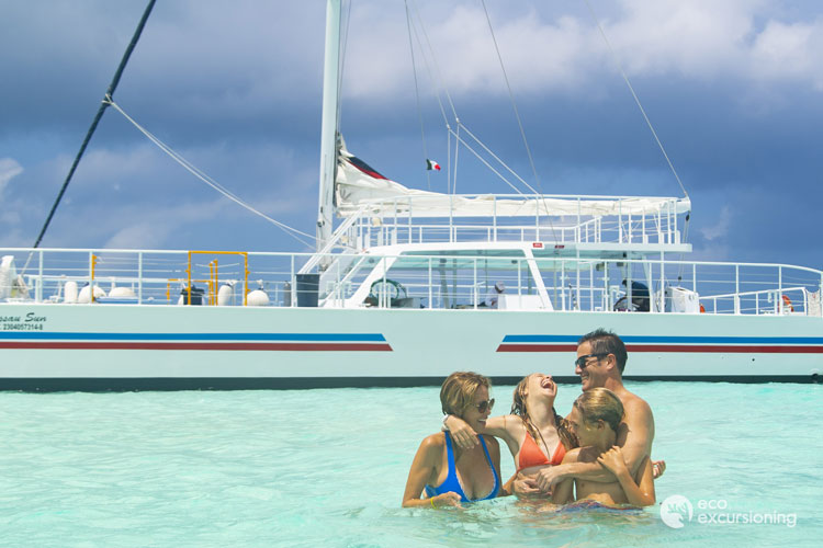 ECO - Catamarán y Club de Playa en Cozumel
